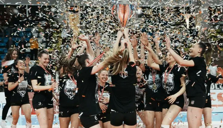 Beşiktaş Ceylan Voleybol Takımı Sultanlar Ligi'nde!