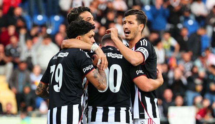 Beşiktaş'ın Admira Wacker hazırlık maçı ilk 11'i belli oldu!