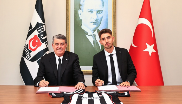 Beşiktaş'ta Demir Ege Tıknaz'ın sözleşmesi uzatıldı!