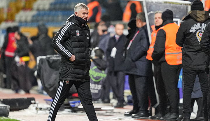 Solskjaer'den Shakhtar maçı sonrası açıklamalar! "Doğru kişi olduğumu düşünüyorum"